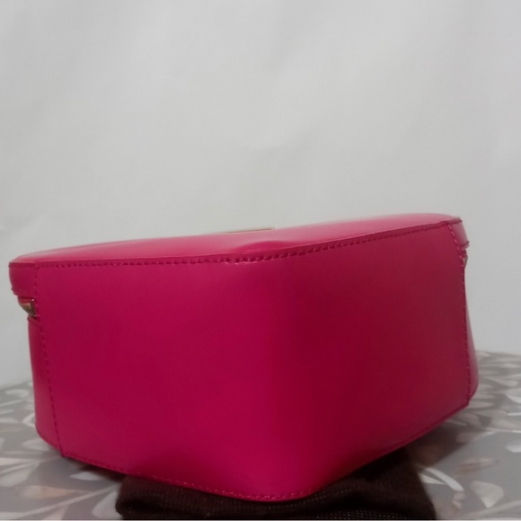 💕RARE Hot Pink Flirt Kate Spade Heart  Crossbody Purse Valentine's Day bag - Picture 6 of 10